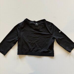 NIKE PRO HYPERCOOL Black Mesh Crop Top Workout Shirt - Women Large - 830613-010
